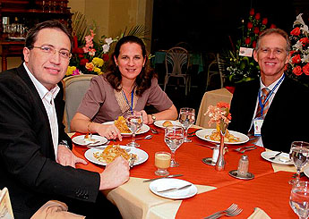 Cena de Confraternidad